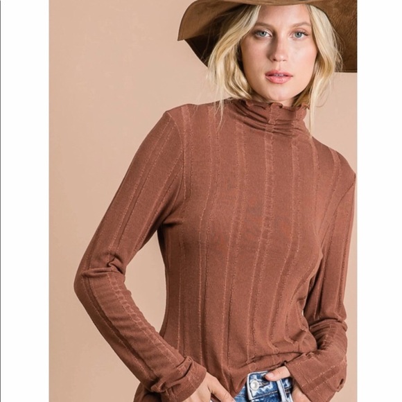 Bucket list Tops - Women’s Mock Ribbed Texture Turtleneck